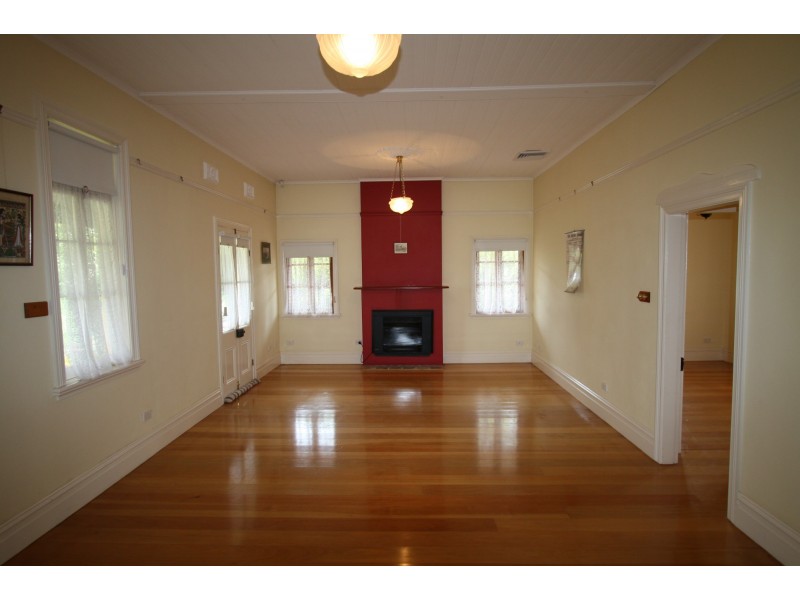 2-6 menangle street west, Picton NSW 2571