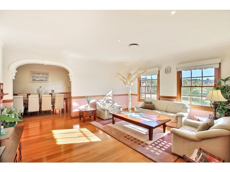 10 Davies Place, Picton NSW 2571