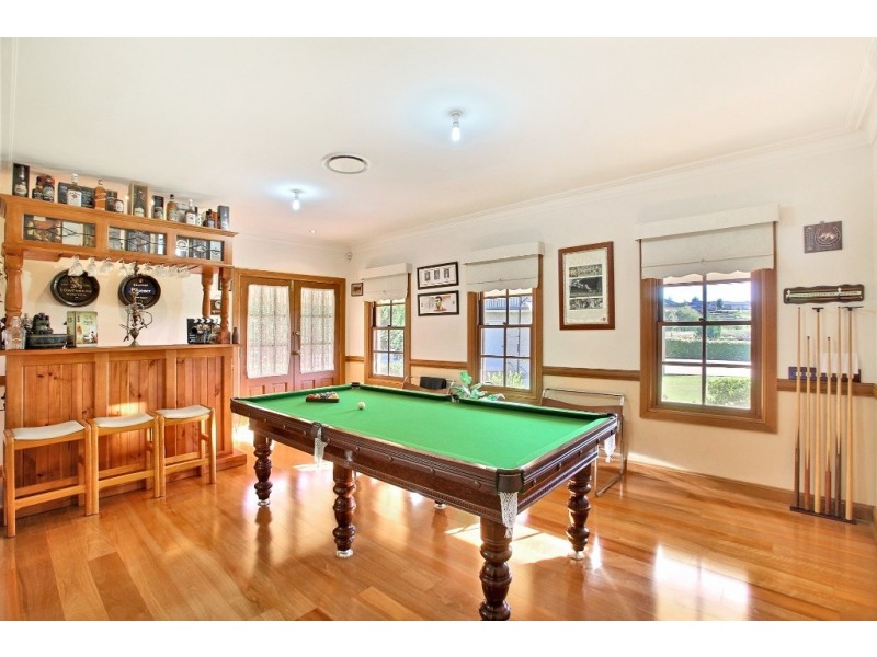 10 Davies Place, Picton NSW 2571