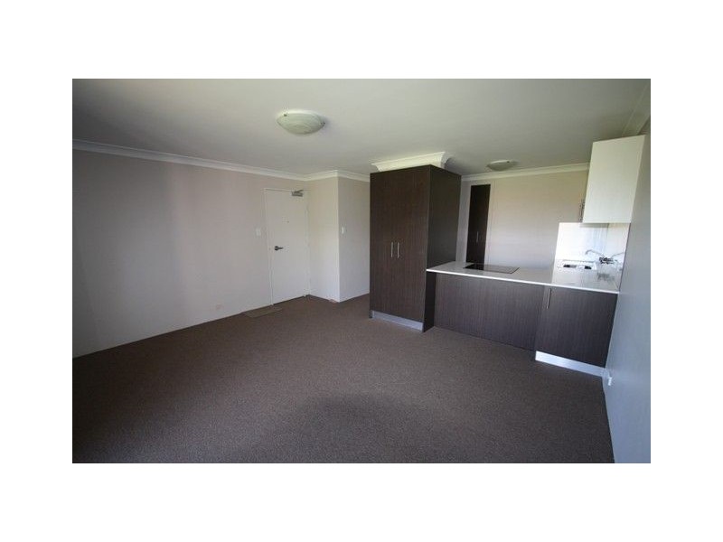 7/240 Menangle Road, Picton NSW 2571