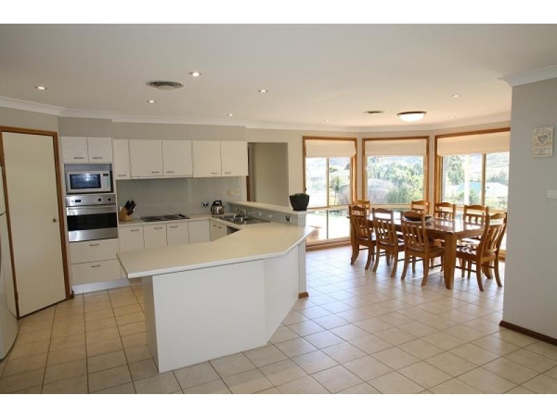 26 Jarvisfield Road, Picton NSW 2571