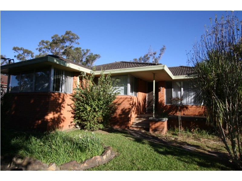 78 Thirlmere Way, Thirlmere NSW 2572
