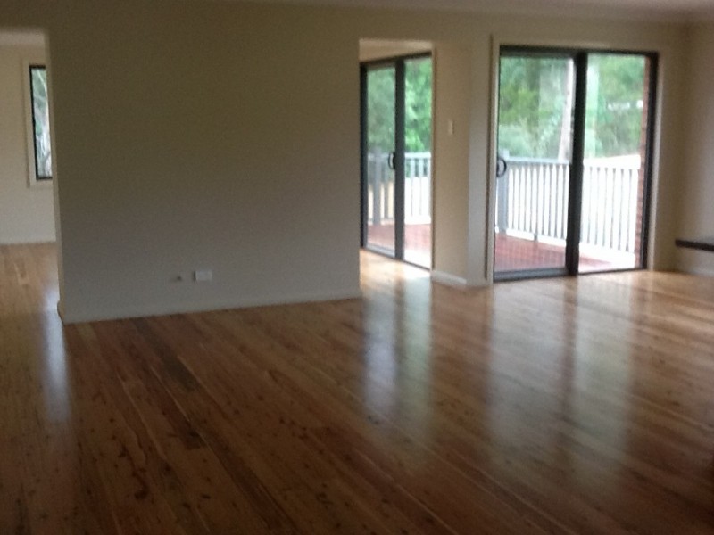 10 Harmony Place, Thirlmere NSW 2572