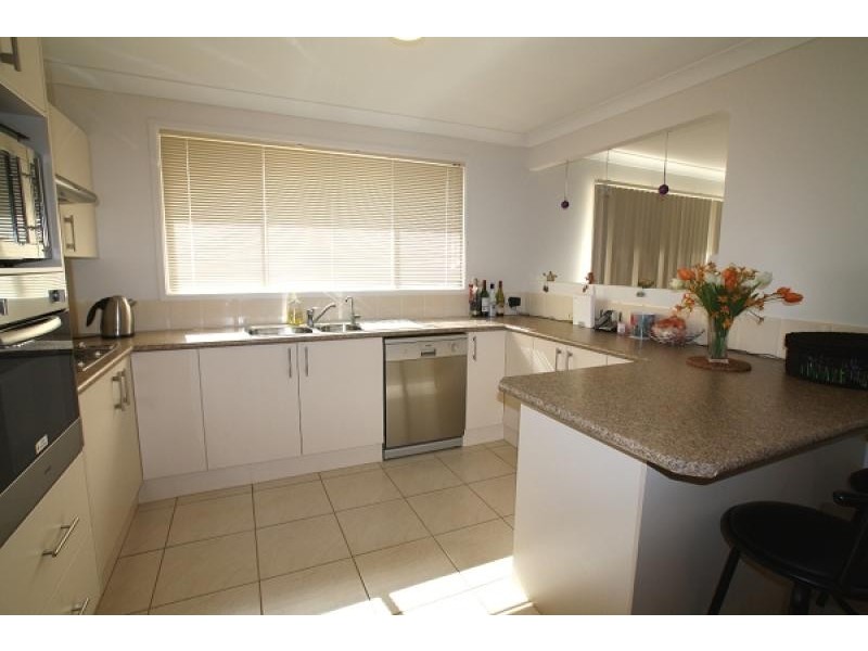 Hill Top NSW 2575