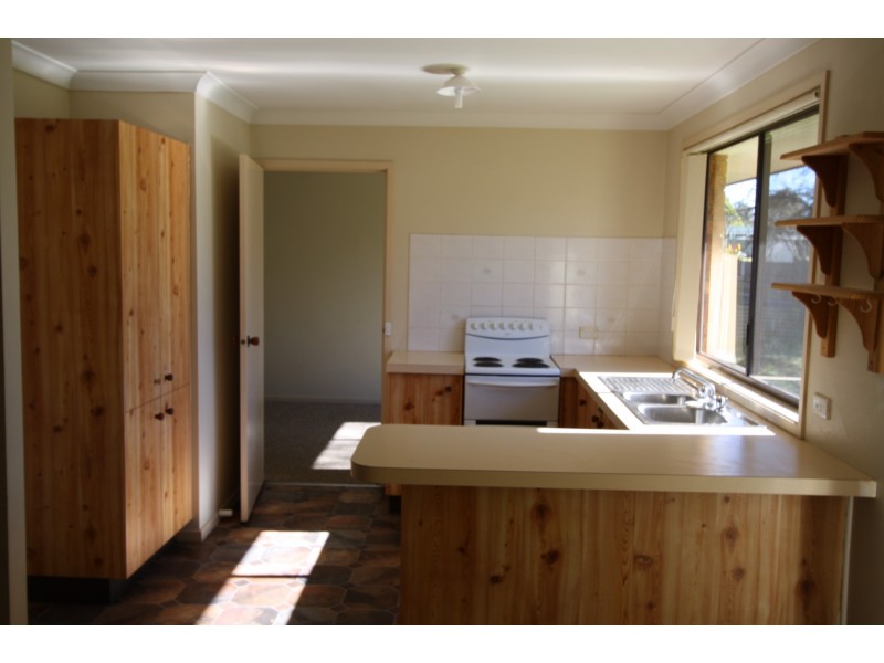 27 Dymond St, Bargo NSW 2574