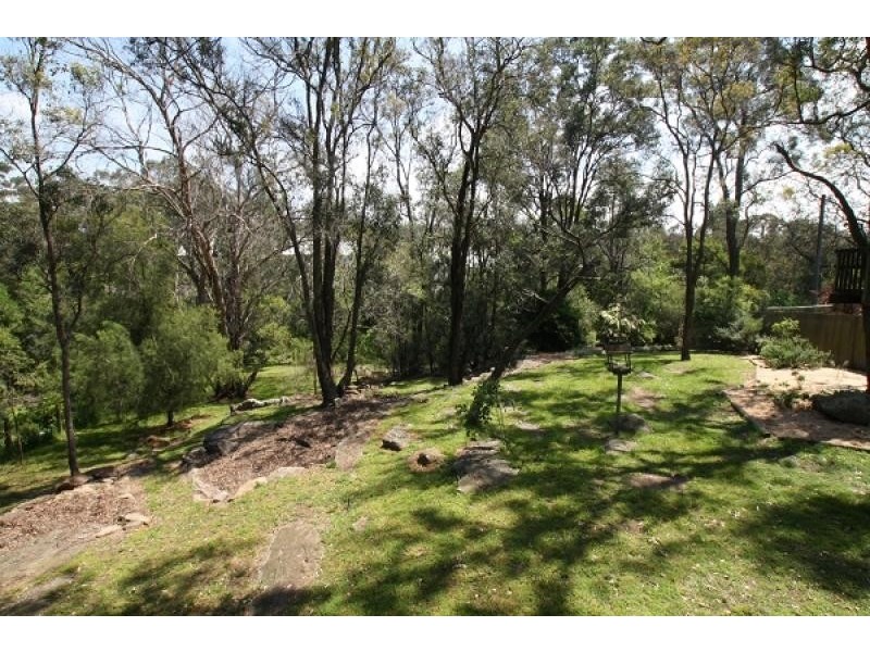 6 Haddon Place, Picton NSW 2571