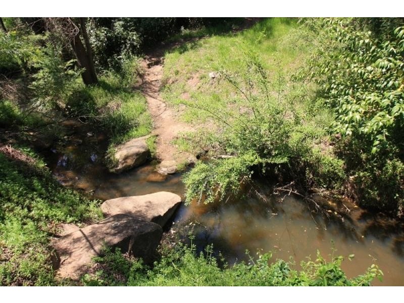 6 Haddon Place, Picton NSW 2571