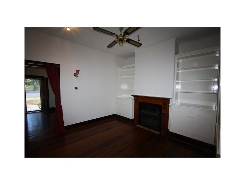 415 Thirlmere Way, Thirlmere NSW 2572