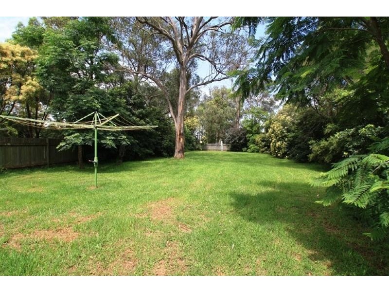 24 Victoria Road, Thirlmere NSW 2572