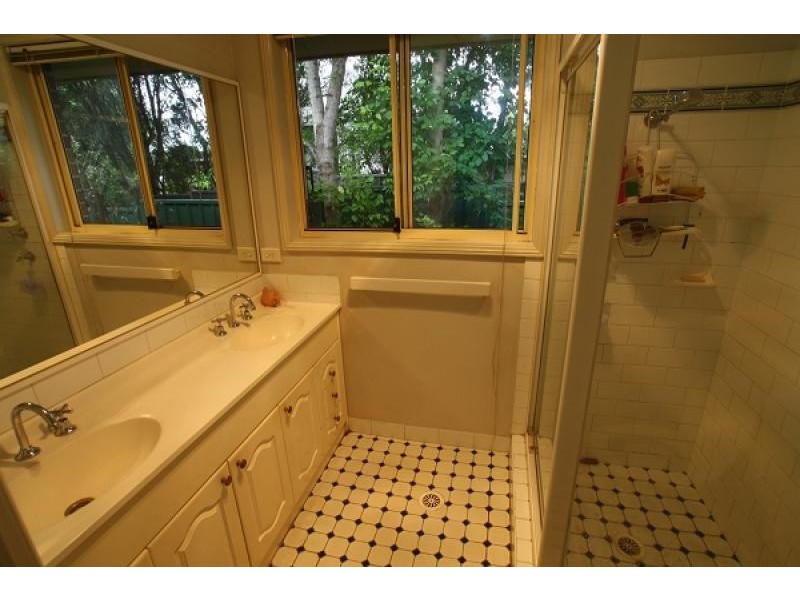 34 Jarvisfield Road, Picton NSW 2571