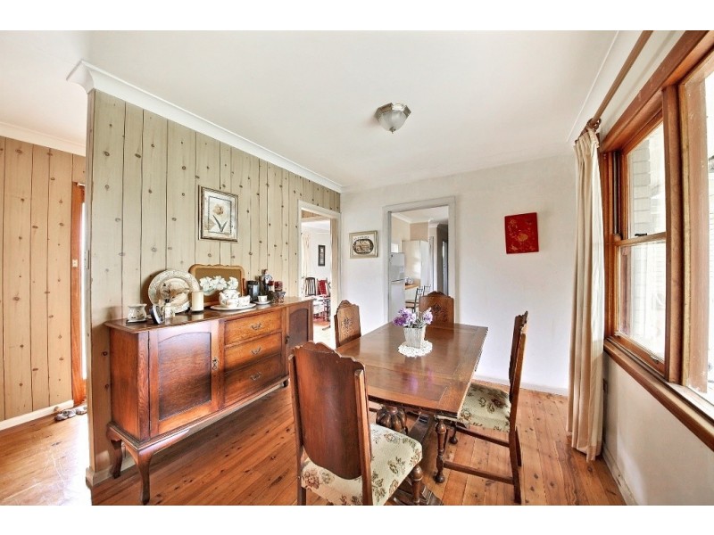 24 Patterson Street, Tahmoor NSW 2573