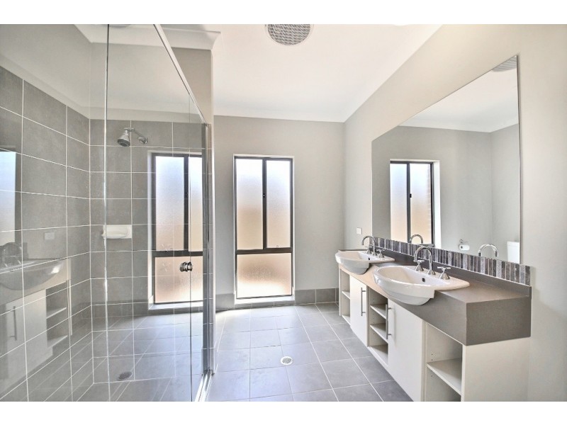 6 Cooper Street, Wilton NSW 2571