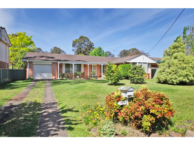 8 Turner Street, Thirlmere NSW 2572