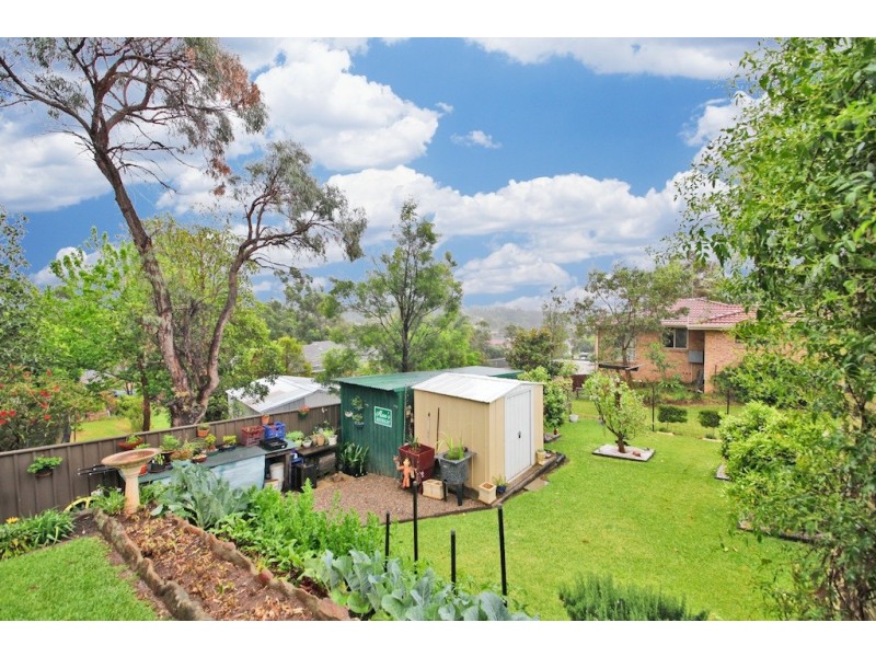 13 Krista Place, Tahmoor NSW 2573