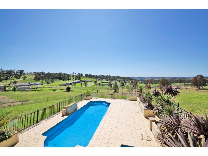 21 The Grange, Picton NSW 2571