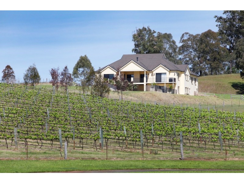 21 The Grange, Picton NSW 2571