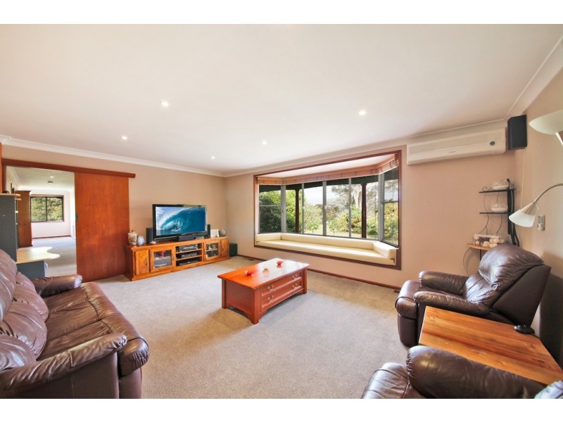 15 Coates Rd, Hill Top NSW 2575