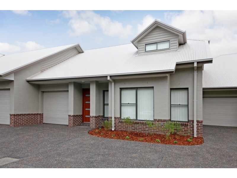 Terrace 8  115 Menangle Street, Picton NSW 2571