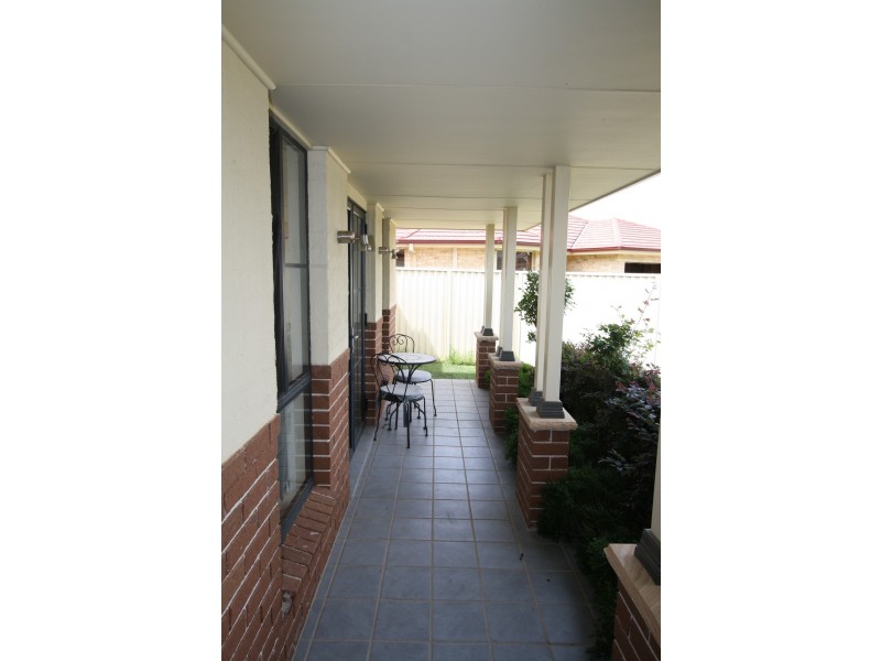 18 Ayrshire Garden, Picton NSW 2571