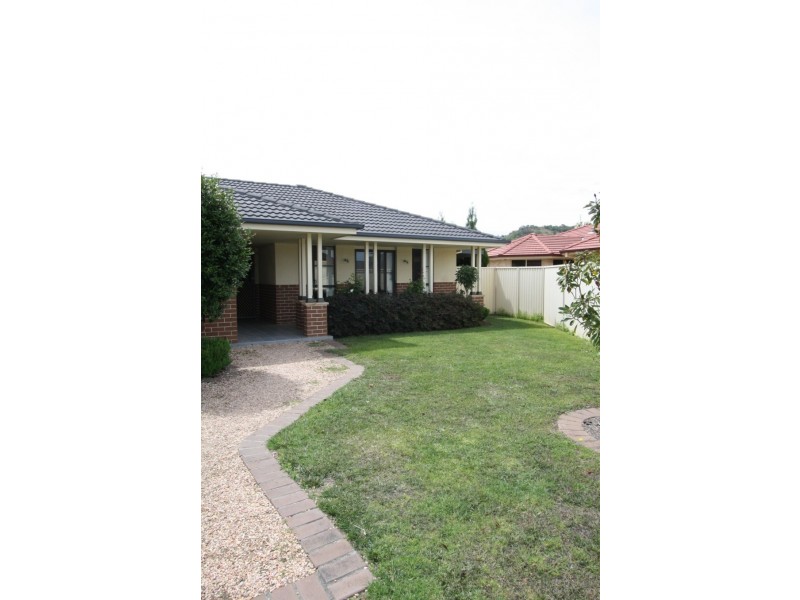 18 Ayrshire Garden, Picton NSW 2571