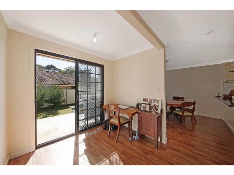 8 Station Street, Thirlmere NSW 2572