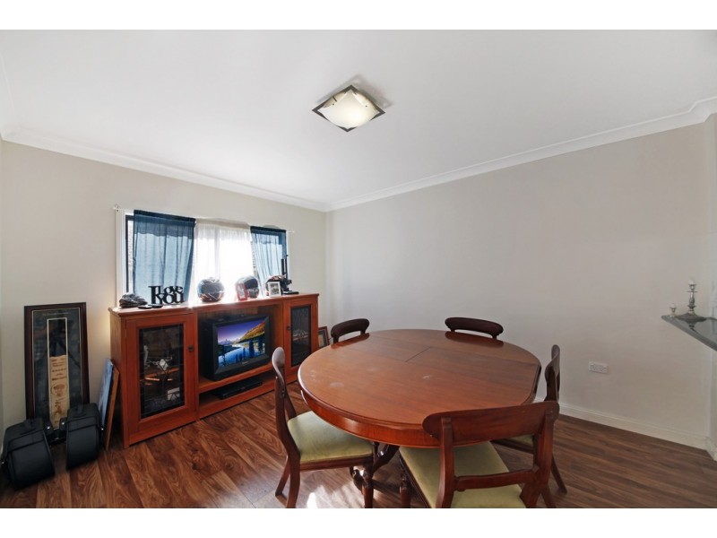 8 Station Street, Thirlmere NSW 2572