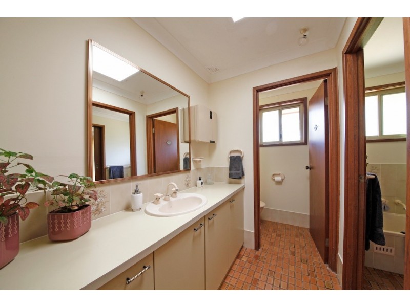 5 Wherritt Close, Picton NSW 2571