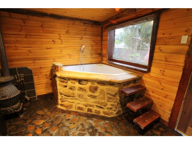 332 Bridge Street, Thirlmere NSW 2572