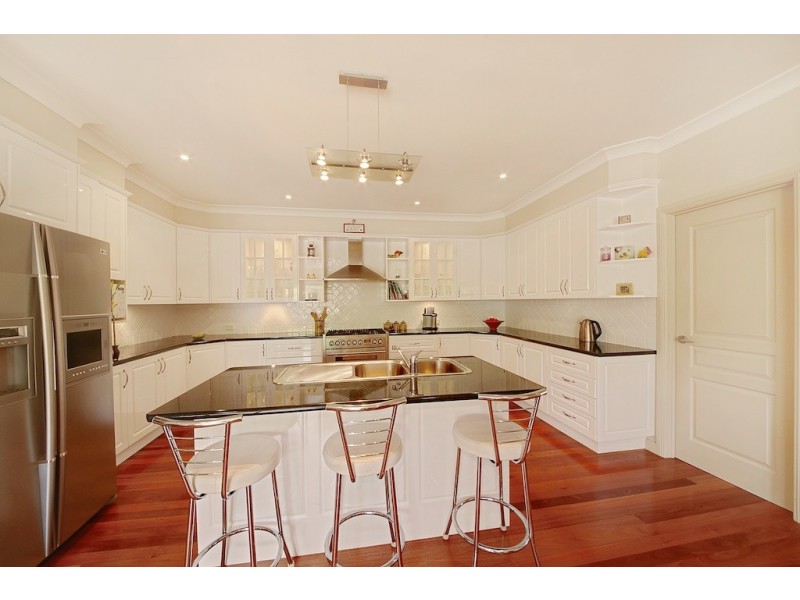 2 Attunga Close, Picton NSW 2571