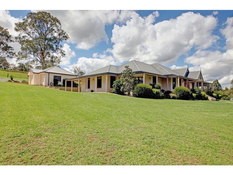 2 Attunga Close, Picton NSW 2571