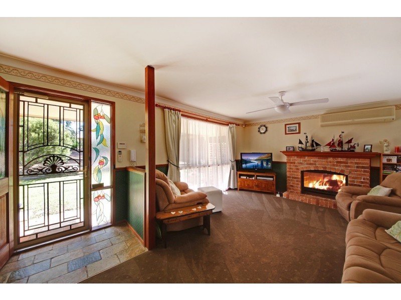 3 Station Street, Balmoral Village NSW 2571