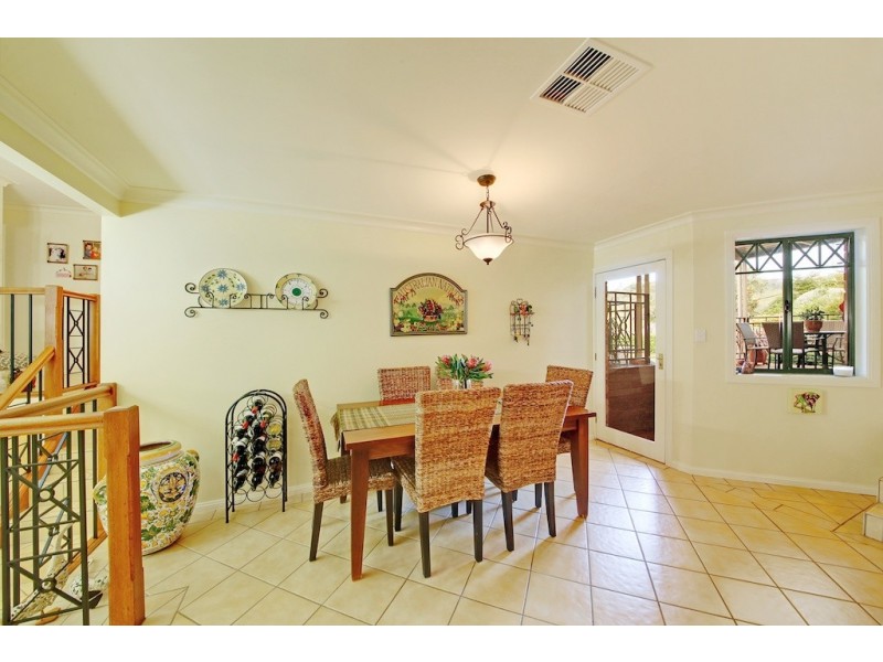 9 Emmett Close, Picton NSW 2571