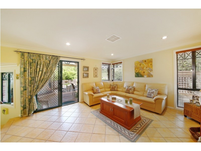 9 Emmett Close, Picton NSW 2571