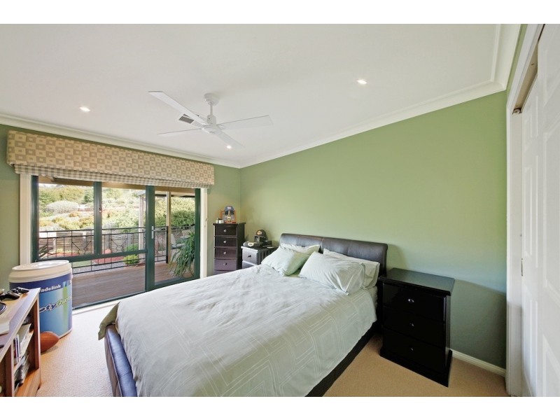 9 Emmett Close, Picton NSW 2571