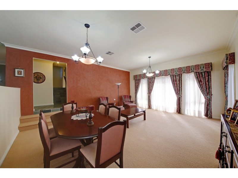 9 Emmett Close, Picton NSW 2571