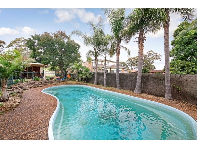 5a Albert Avenue, Thirlmere NSW 2572