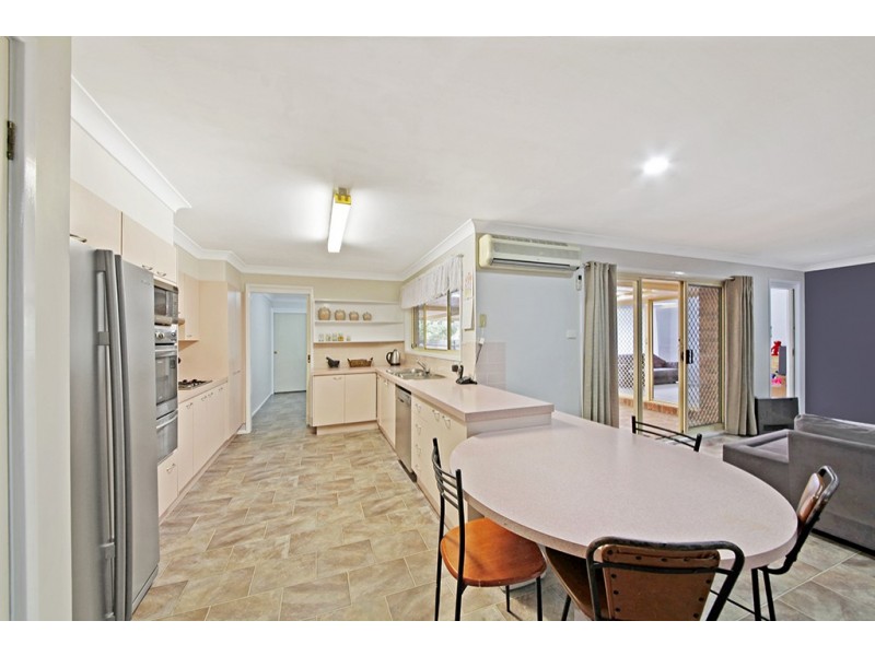 5a Albert Avenue, Thirlmere NSW 2572