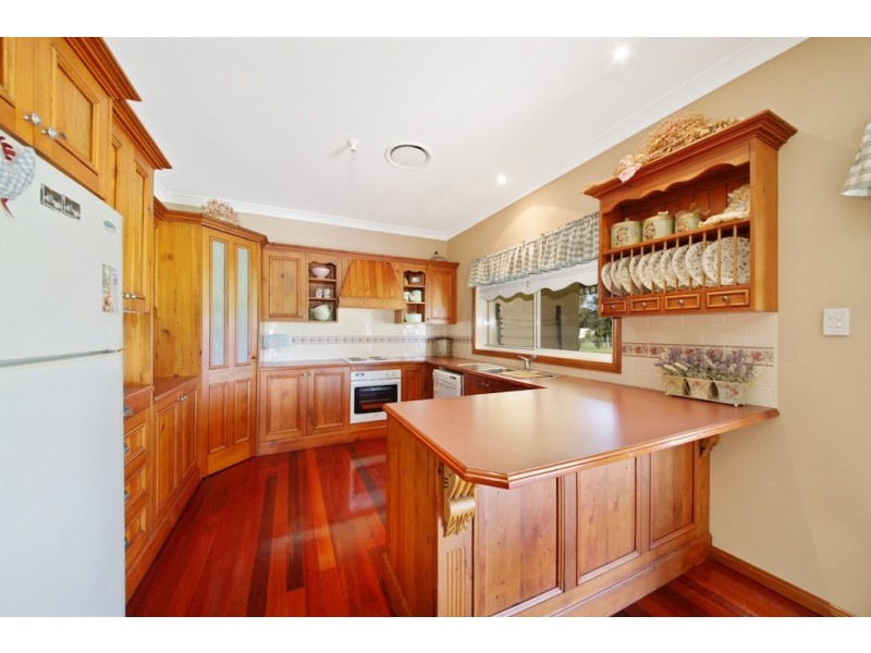 4 Whistler Close, Buxton NSW 2571