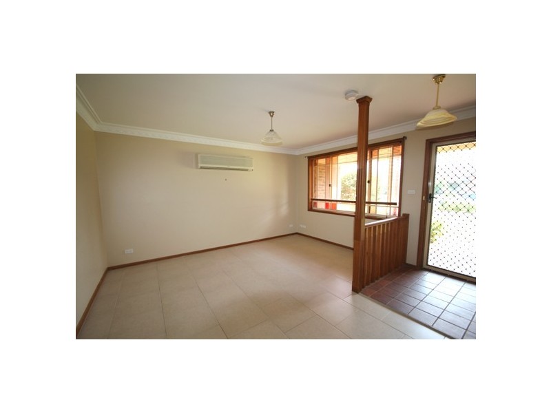 34 Devitt Crescent, The Oaks NSW 2570
