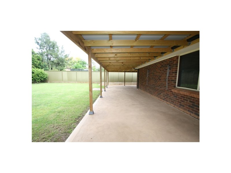 34 Devitt Crescent, The Oaks NSW 2570