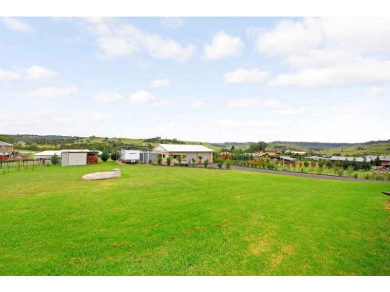 30 Stargard Crescent, Picton NSW 2571