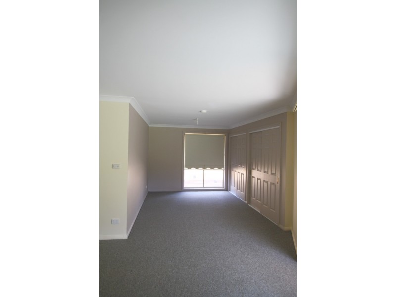 20 Esen Way, Pheasants Nest NSW 2574