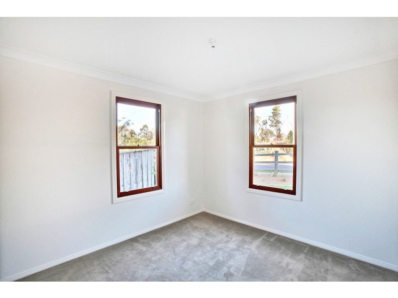 2B Tahmoor House Court, Tahmoor NSW 2573
