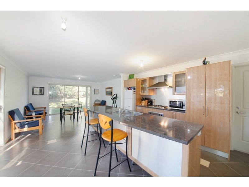 6 Audrey Street, Thirlmere NSW 2572