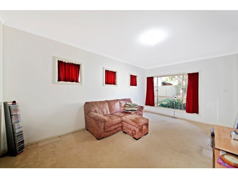 6 Audrey Street, Thirlmere NSW 2572