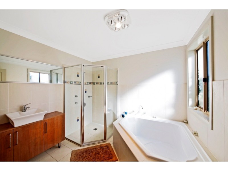 6 Audrey Street, Thirlmere NSW 2572