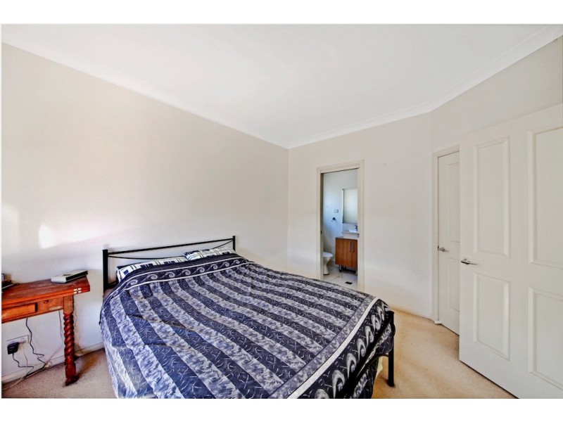 6 Audrey Street, Thirlmere NSW 2572