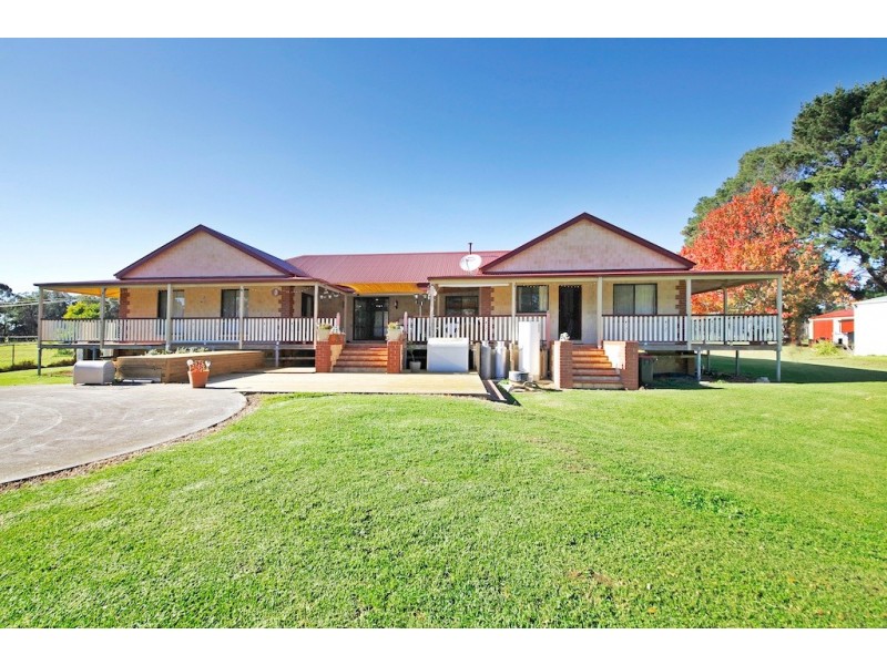 482 Wilson Drive, Balmoral Village NSW 2571