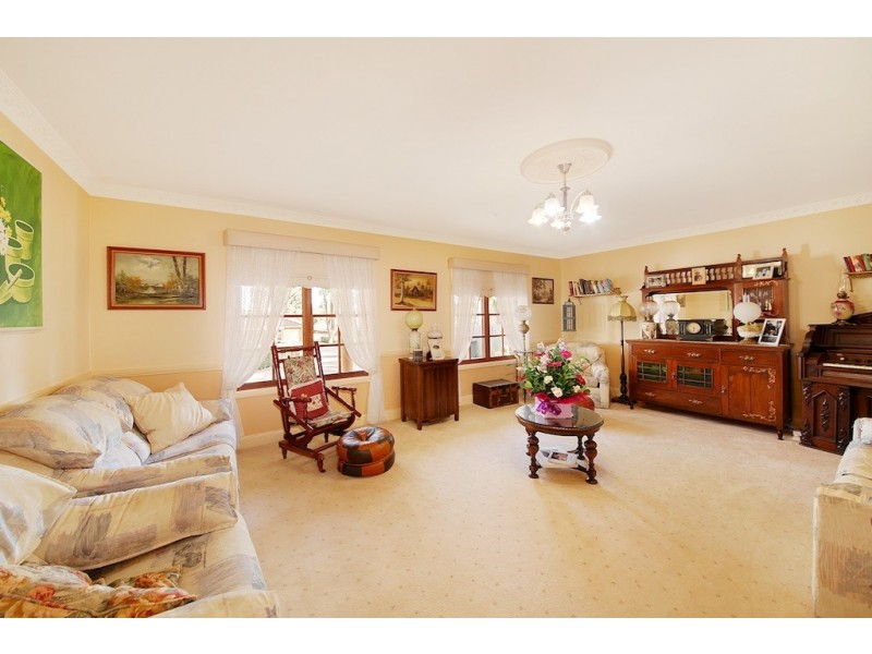 38 Turner Street, Thirlmere NSW 2572