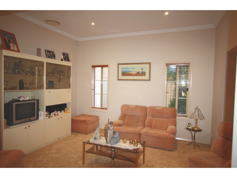 26 Hereford Way, Picton NSW 2571